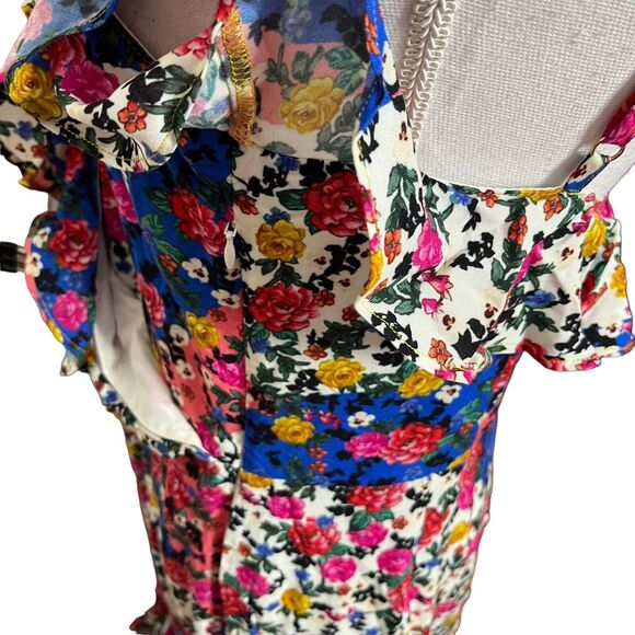 Welcome to my closet! - Picture 9 of 14